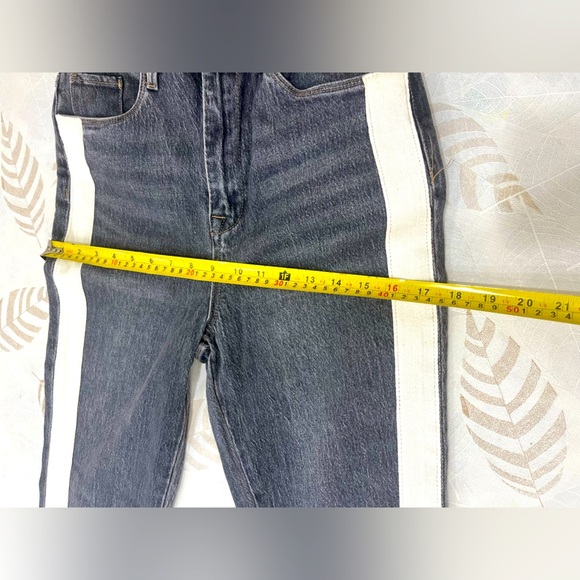 Blank NYC Gray Straight Leg Jeans with White Stripe - Picture 6 of 7